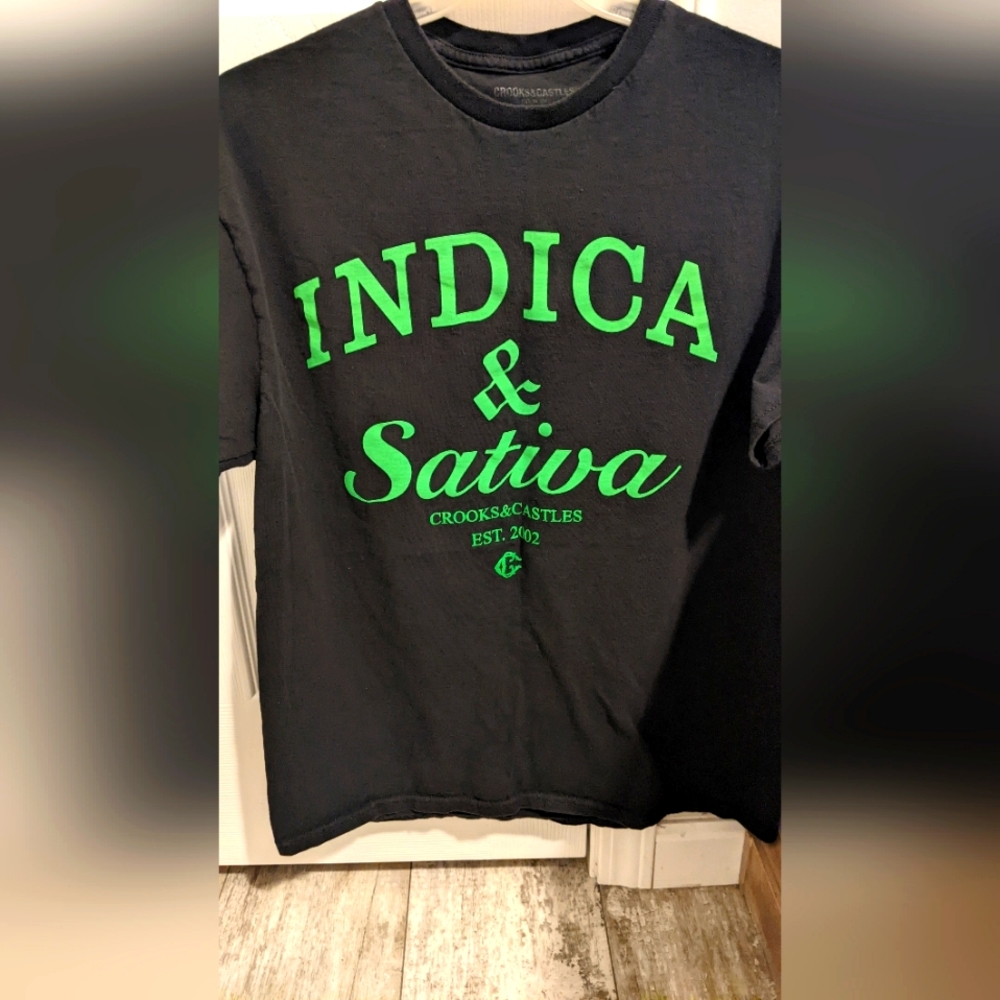 Men's shirt